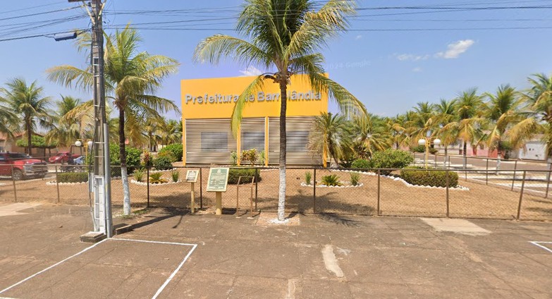 Prefeitura cancela concurso com salários de até R$ 15 mil após suspeitas de favorecimento