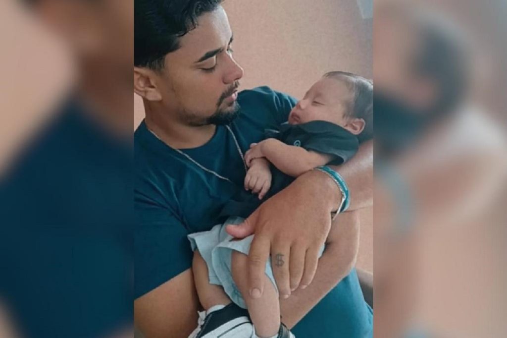 Motorista envolvido em acidente que matou pai e filho bebê estava em alta velocidade e confessou ter bebido, diz polícia