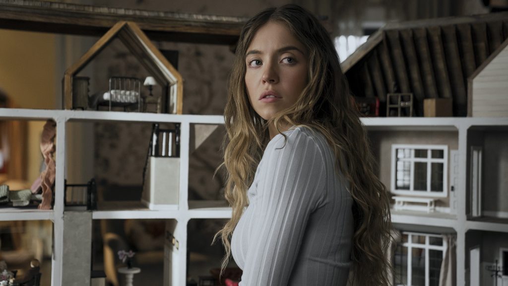 Sydney Sweeney revela que irmão está em missão no exterior e envia mensagens às tropas americanas